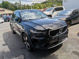 Used 2019 Volvo XC40 T5 Momentum image 3