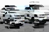 Used 2019 Volkswagen Tiguan SE w/ Panoramic Sunroof Package image 2