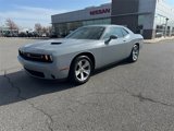 Used 2021 Dodge Challenger SXT image 2