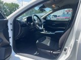 Used 2022 Nissan Sentra SV image 2