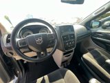 Used 2019 Dodge Grand Caravan SE image 6