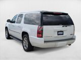 Used 2014 GMC Yukon XL Denali image 3