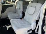Certified 2016 Chrysler Town & Country Touring image 3