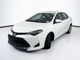 Used 2019 Toyota Corolla XSE image 2