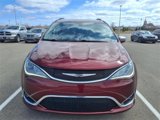 Used 2019 Chrysler Pacifica Limited image 2