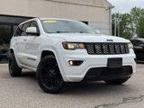 Used 2017 Jeep Grand Cherokee Altitude image 3