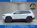 Used 2023 Jeep Cherokee Altitude Lux image 4