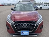 Certified 2023 Nissan Kicks SR image 2