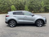 Used 2020 Kia Sportage LX image 2