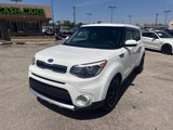 Used 2017 Kia Soul + image 2