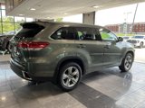 Used 2017 Toyota Highlander Limited image 6