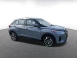 Used 2024 Nissan Kicks SV image 2