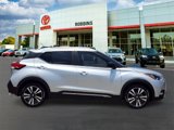 Used 2018 Nissan Kicks SR image 3