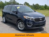 Used 2017 Kia Sorento LX image 2