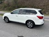 Used 2017 Nissan Pathfinder S image 4