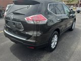 Used 2015 Nissan Rogue SV image 5
