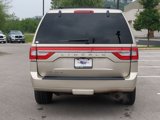 Used 2017 Lincoln Navigator Select image 4