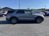 Used 2021 Ford Explorer XLT w/ Equipment Group 202A image 2
