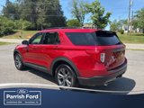 Used 2022 Ford Explorer XLT w/ Equipment Group 202A image 5