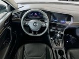 Used 2021 Volkswagen Jetta SEL Premium image 3