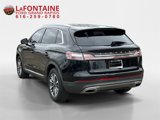 Used 2022 Lincoln Nautilus FWD w/ Premium Package image 5