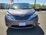 Used 2015 Toyota Sienna XLE image 2