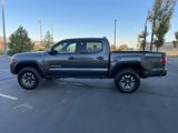 Used 2016 Toyota Tacoma TRD Off-Road image 3