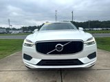 Used 2019 Volvo XC60 T5 Momentum w/ Multimedia Package image 3