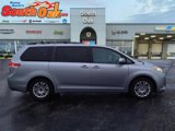 Used 2012 Toyota Sienna image 2