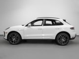 Certified 2024 Porsche Macan image 2