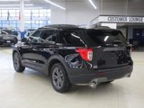 Certified 2022 Ford Explorer XLT w/ Equipment Group 202A image 5