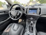 Used 2017 Ford Edge Titanium image 3