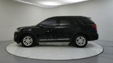 Used 2016 Ford Explorer XLT w/ Equipment Group 202A image 5