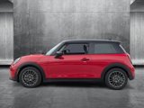 Used 2025 MINI Cooper 2-Door Hardtop image 5
