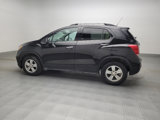 Used 2020 Chevrolet Trax LT w/ LT Convenience Package image 3