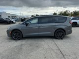 New 2025 Chrysler Pacifica Limited w/ Trailer Tow Group image 5