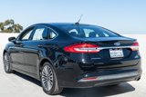 Used 2017 Ford Fusion SE w/ Fusion SE Technology Package image 3