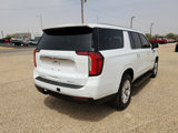 Used 2022 GMC Yukon XL SLT w/ SLT Luxury Package image 4