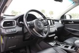 Used 2017 Kia Sorento EX w/ EX Premium Package image 2