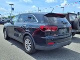 Used 2019 Kia Sorento FWD image 4