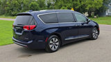 Used 2019 Chrysler Pacifica Limited w/ Advanced Safetytec Group image 5