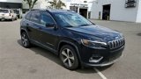 Used 2019 Jeep Cherokee Limited image 2
