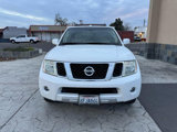 Used 2008 Nissan Pathfinder LE image 3