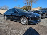 Certified 2023 Hyundai Sonata SE w/ Preferred Accessory Package image 2