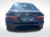 Used 2022 Toyota Camry SE image 4