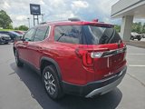 Used 2023 GMC Acadia SLT image 3