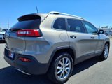 Used 2018 Jeep Cherokee Limited image 6