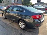 Used 2017 Chevrolet Cruze LT image 4