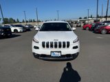 Used 2017 Jeep Cherokee Limited image 2