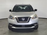 Used 2020 Nissan Kicks SR w/ SR Premium Package image 2